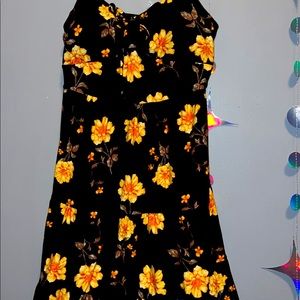 it’s from walmart , it’s a size small.